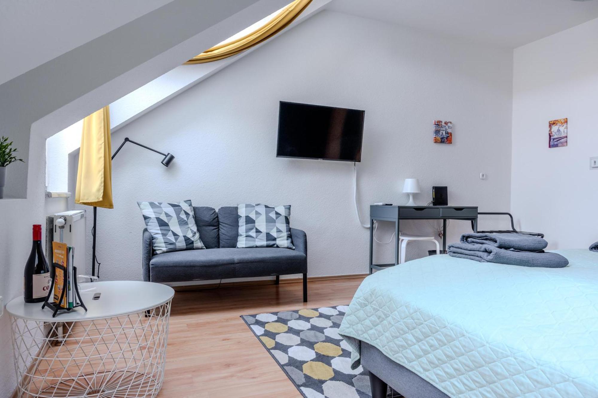 Cozy Flat In The Heart Of Buda Boedapest Buitenkant foto