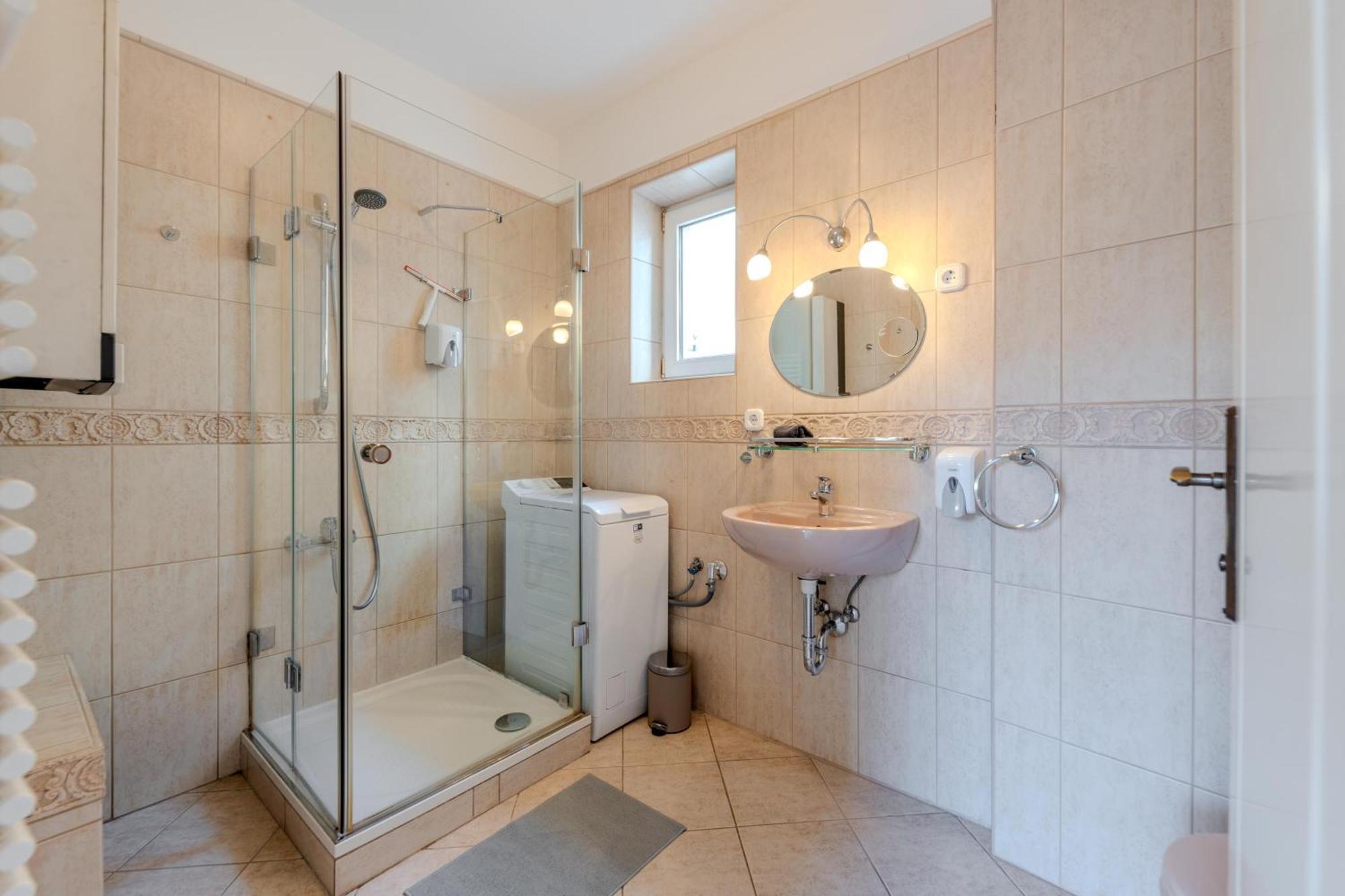 Cozy Flat In The Heart Of Buda Boedapest Buitenkant foto
